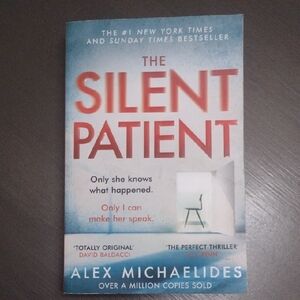 The Silent Patient by Alex Michaelides